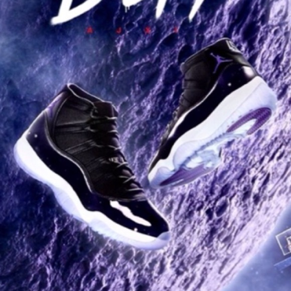 MICHAEL AIR JORDAN OLD SCHOOL BASKETBALL SHOES 8.5x11 GLOSSY WALL ART POSTER - Picture 4 of 5